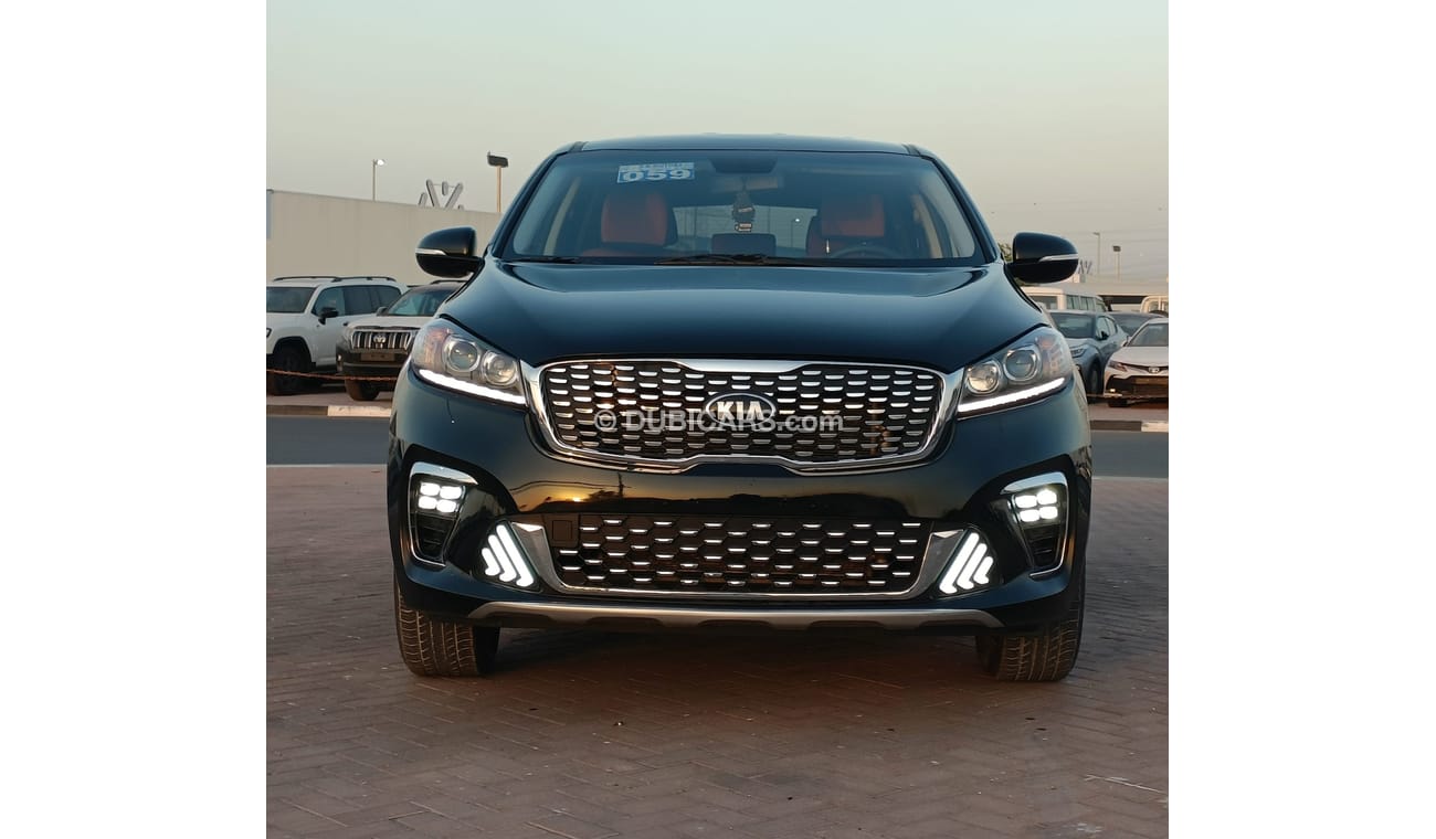 كيا سورينتو 2.4L Petrol, Leather Seats, Quatro fog lamps, Excellent Working Condition (LOT # 299872)
