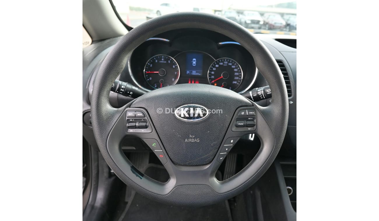 كيا سيراتو خليجي بحالة ممتازة بدون حوادث 1.6