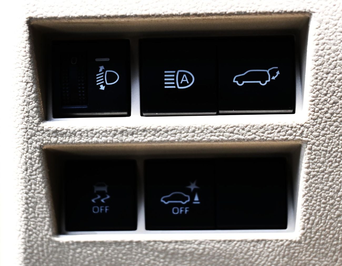 Toyota Land Cruiser GXR