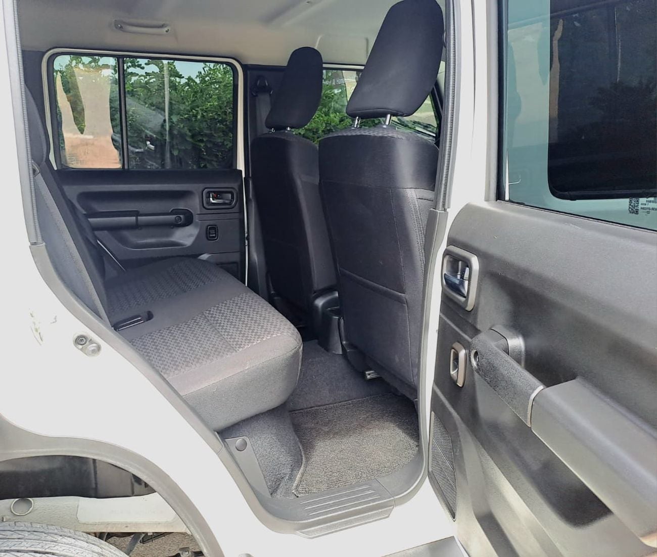 Suzuki Jimny GLX 1.5L (5-Doors) 1090-MONTHLY | 1.5 L | 4WD | GCC | CRUISE CONTROL I GPS I ACCIDENT FREE