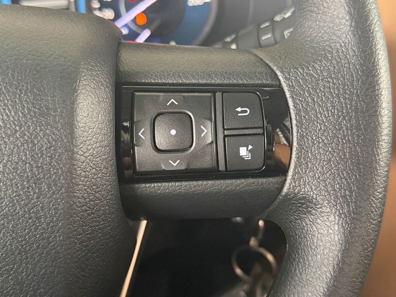 Toyota Fortuner 2.7 4X4 AUTOMATIC **EXPORT ONLY**التصدير فقط خارج الخليج**