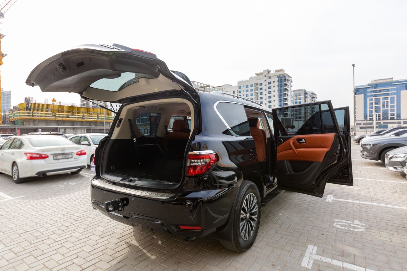 Nissan Patrol LE Titanium 5.6L