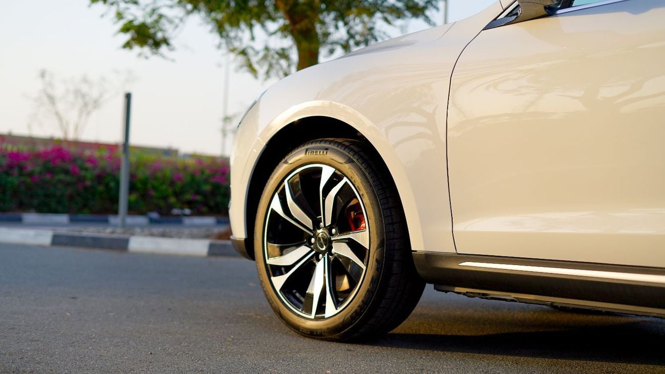 Seres 5 4WD Premium 2024 Brand New Seres 5 Premium 4WD / 80 kWh / 485 Km / 785 Hp / Gcc Specs / Dealer Warra