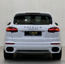 Porsche Cayenne 2016 Porsche Cayenne GTS, Full Service History, Carbon Fiber Package, Excellent Condition, GCC