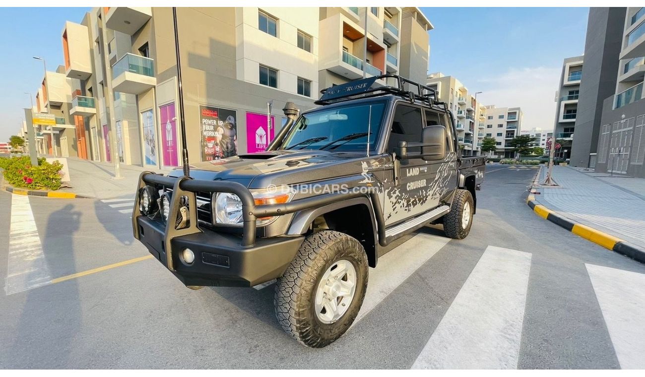Toyota Land Cruiser 70 2016 4x4 Diesel V8 Manual 4.5L Off-Road Tires Premium Condition