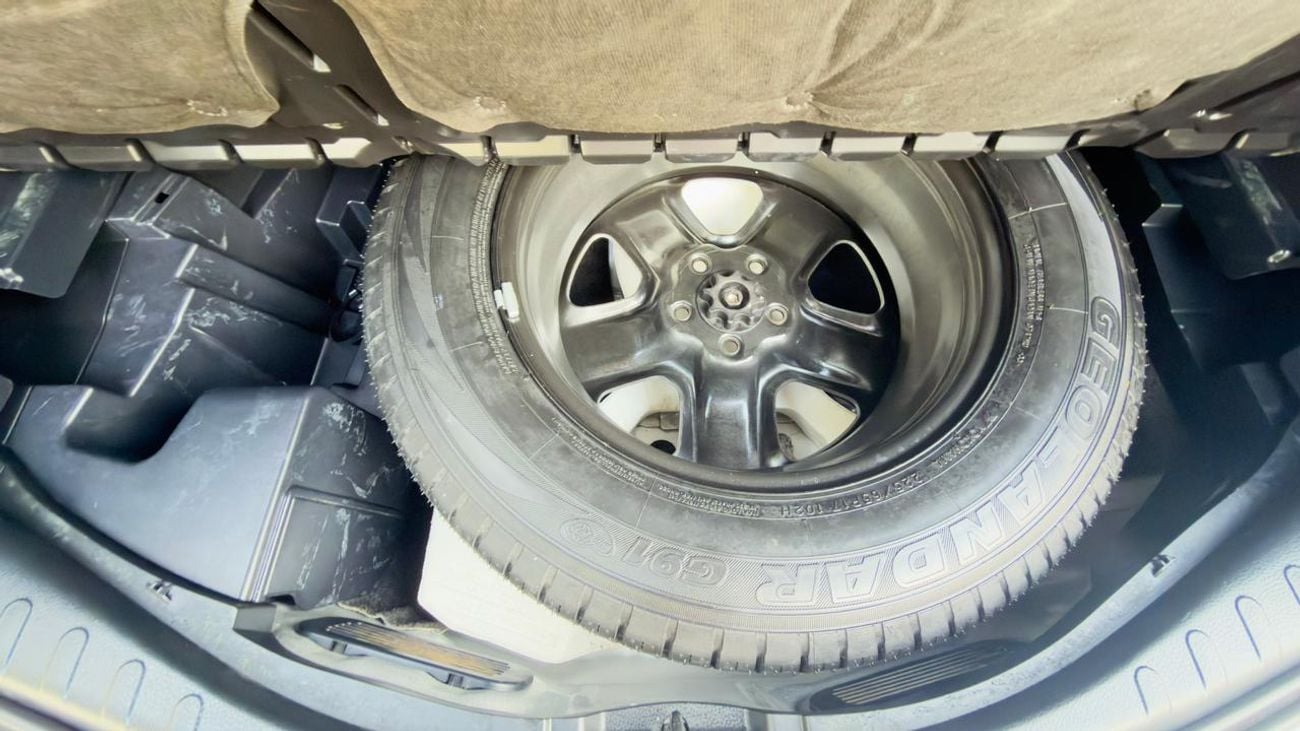 Toyota RAV4 AWD | BACK CAMERA | 2.5L PETROL ENGINE | AUTOMATIC TRANSMISSION | 2018 | RHD