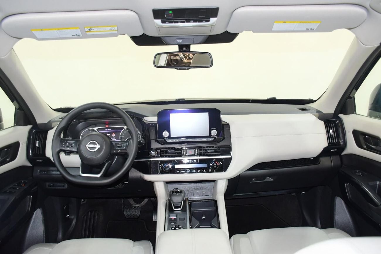 Nissan Pathfinder SL 2.0