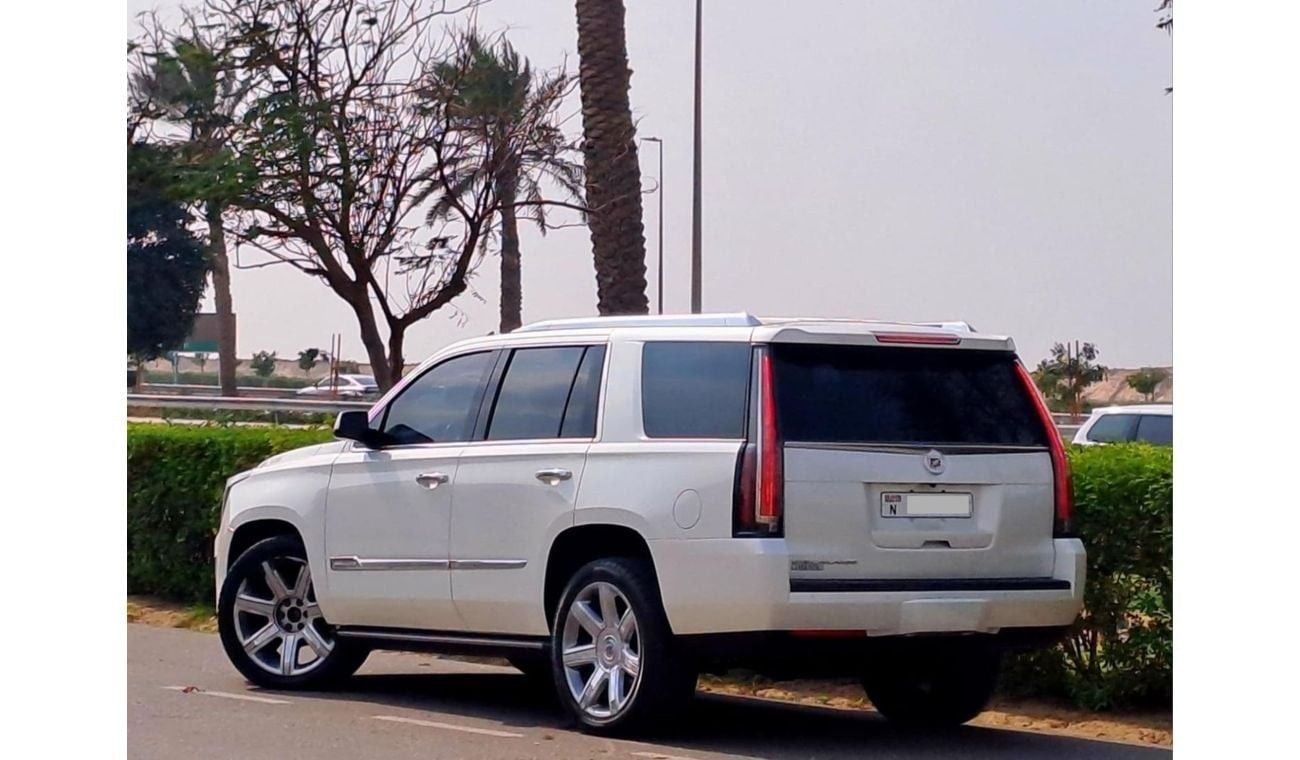 كاديلاك إسكالاد ESV Premium Luxury 6.2L 2015 FULL OPTION (1830x36/-MONTHLY)