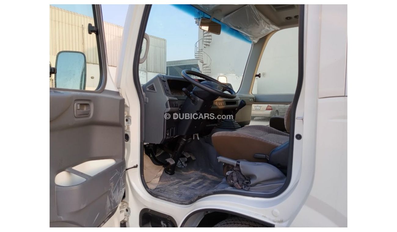 Toyota Coaster 2023 Toyota Coaster 4.2L Diesel 23 seats Basic option Only for local