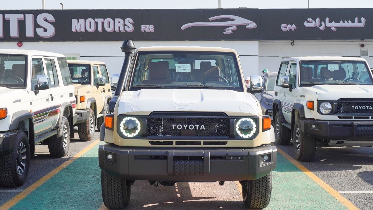 Toyota Land Cruiser 70 LC76 LX LX 2.8L Diesel A/T