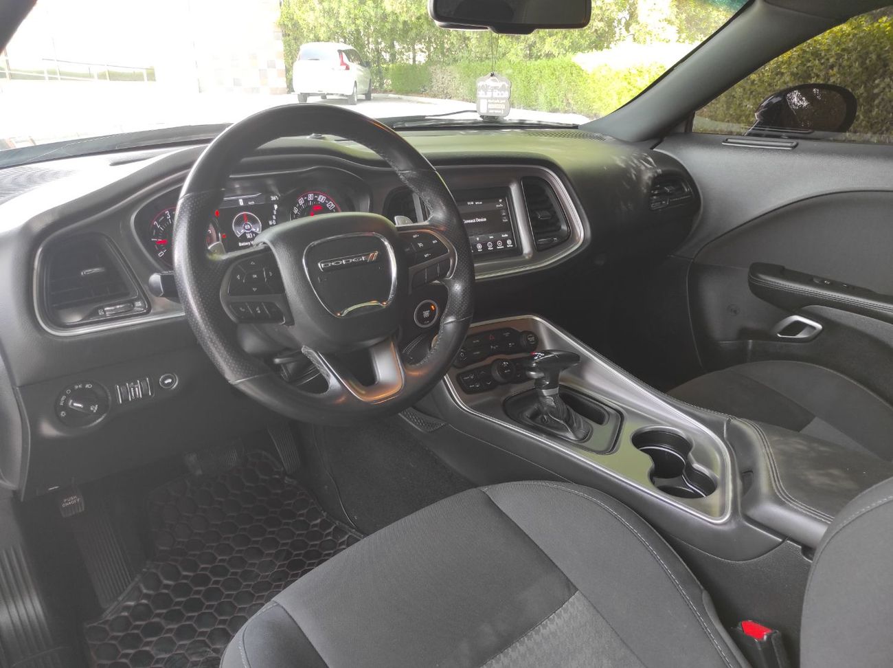 Dodge Challenger SXT Supertrack S 3.6L Full Options no1 Dodge challenger 2019 V6 Supertrack S 3.6L