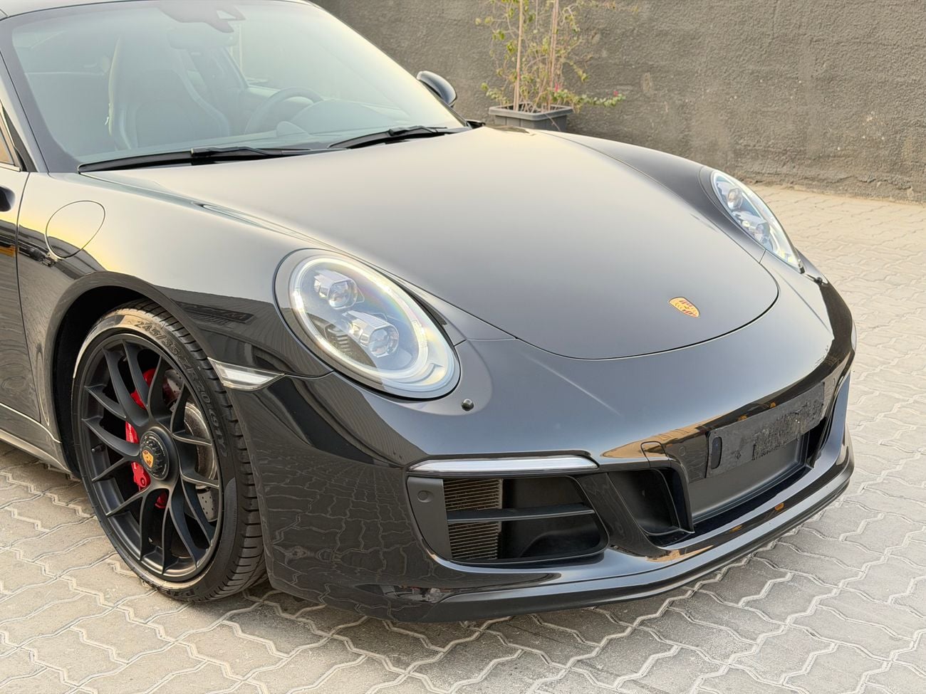 Porsche 911 CARRERA 4GTS