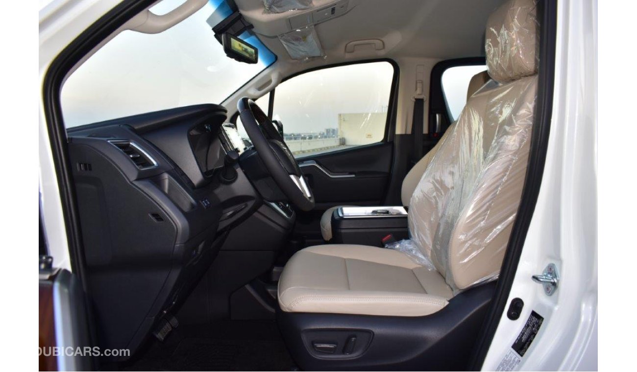 تويوتا جرافينا Premium 2.8L 6 Seat Automatic