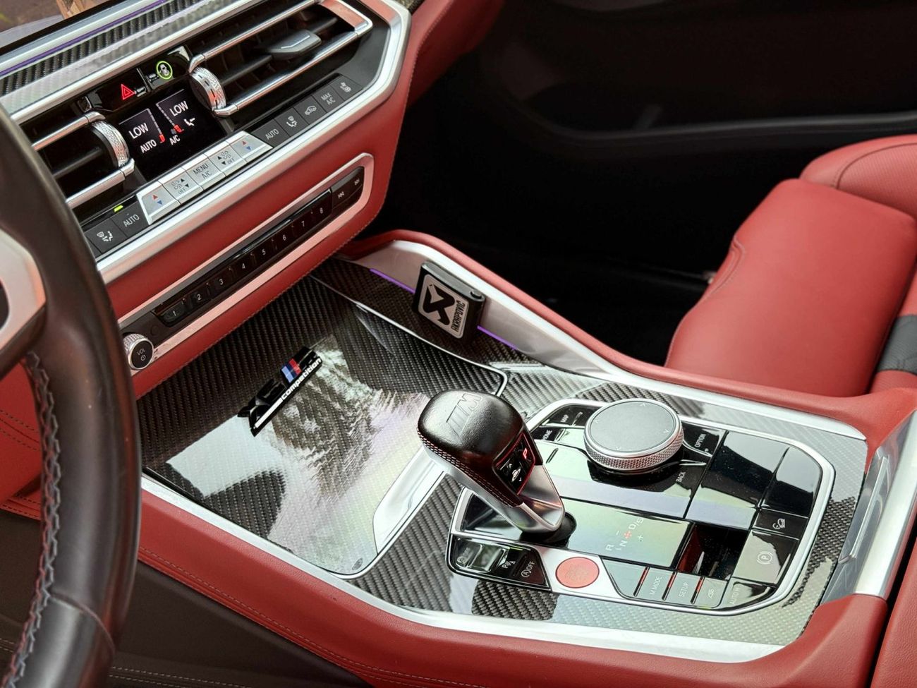 BMW X6 xDrive40i Luxury M Sport Package 3.0L GCC SPEC UNDER WARRANTY AND SERVICE CONTRACT