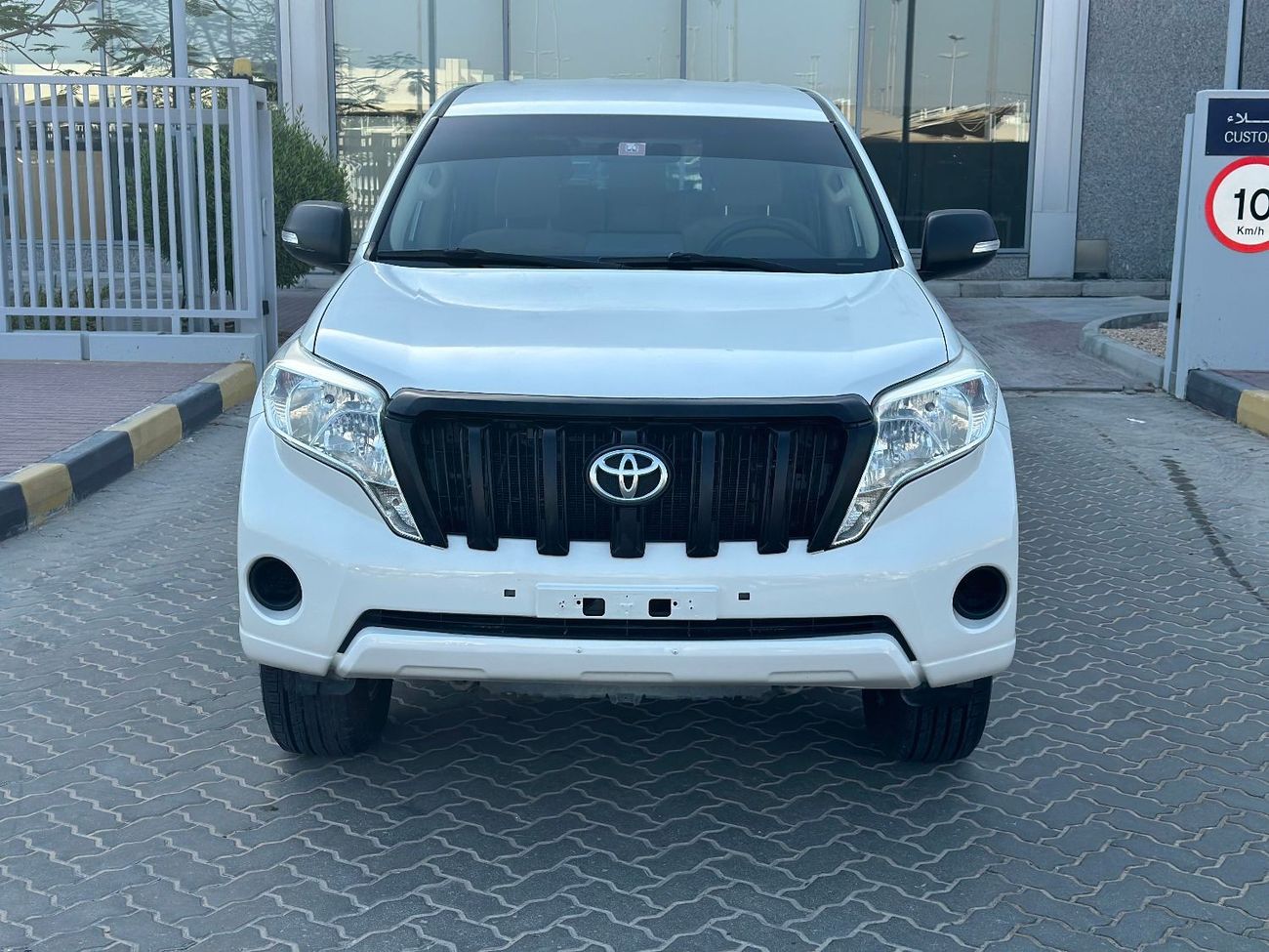 Toyota Prado EXR GCC V4