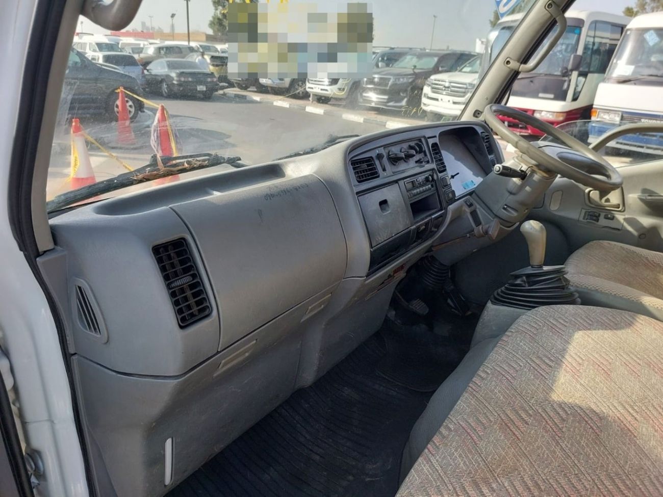 ميتسوبيشي فوسو كانتير MITSUBISHI CANTER TRUCK RHD 1997 MODEL 4.5 L DIESEL MANUAL(PM31017)