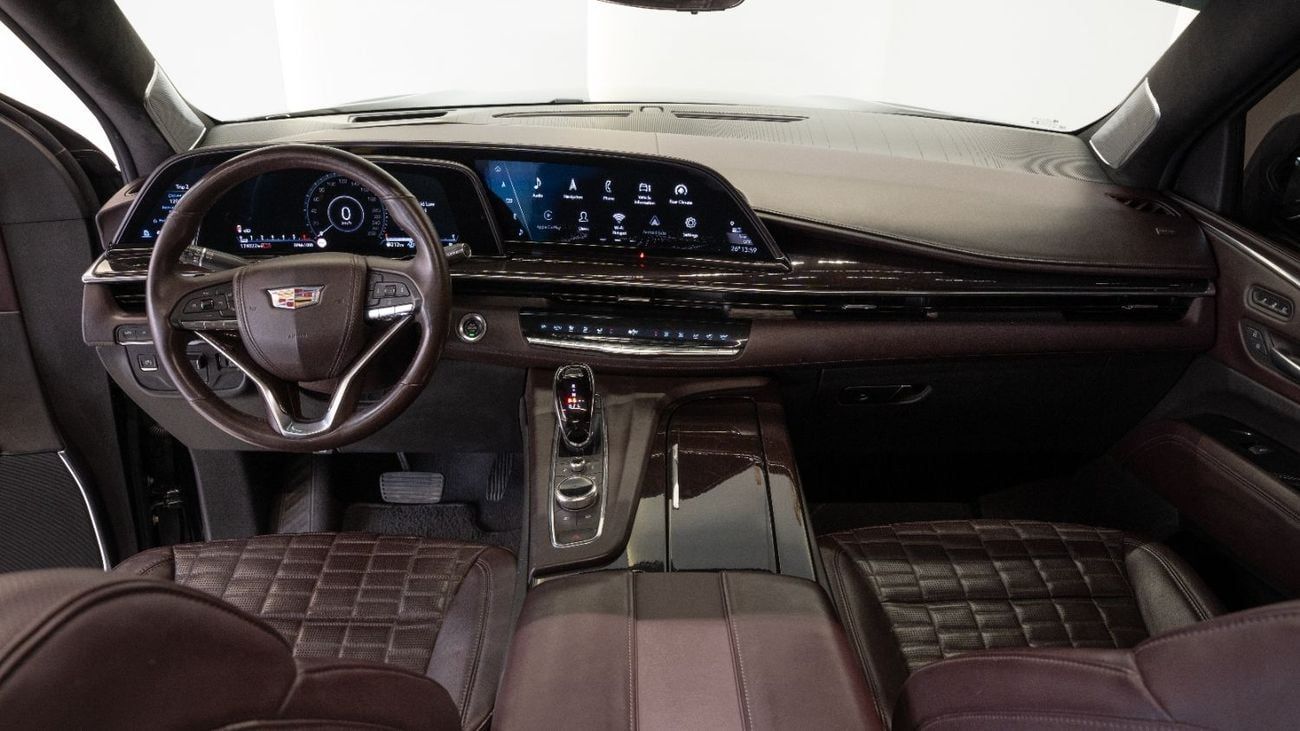 كاديلاك إسكالاد 2021 | VIP SEAT | FULL OPTION | GCC SPECS | PERFECT CONDITION