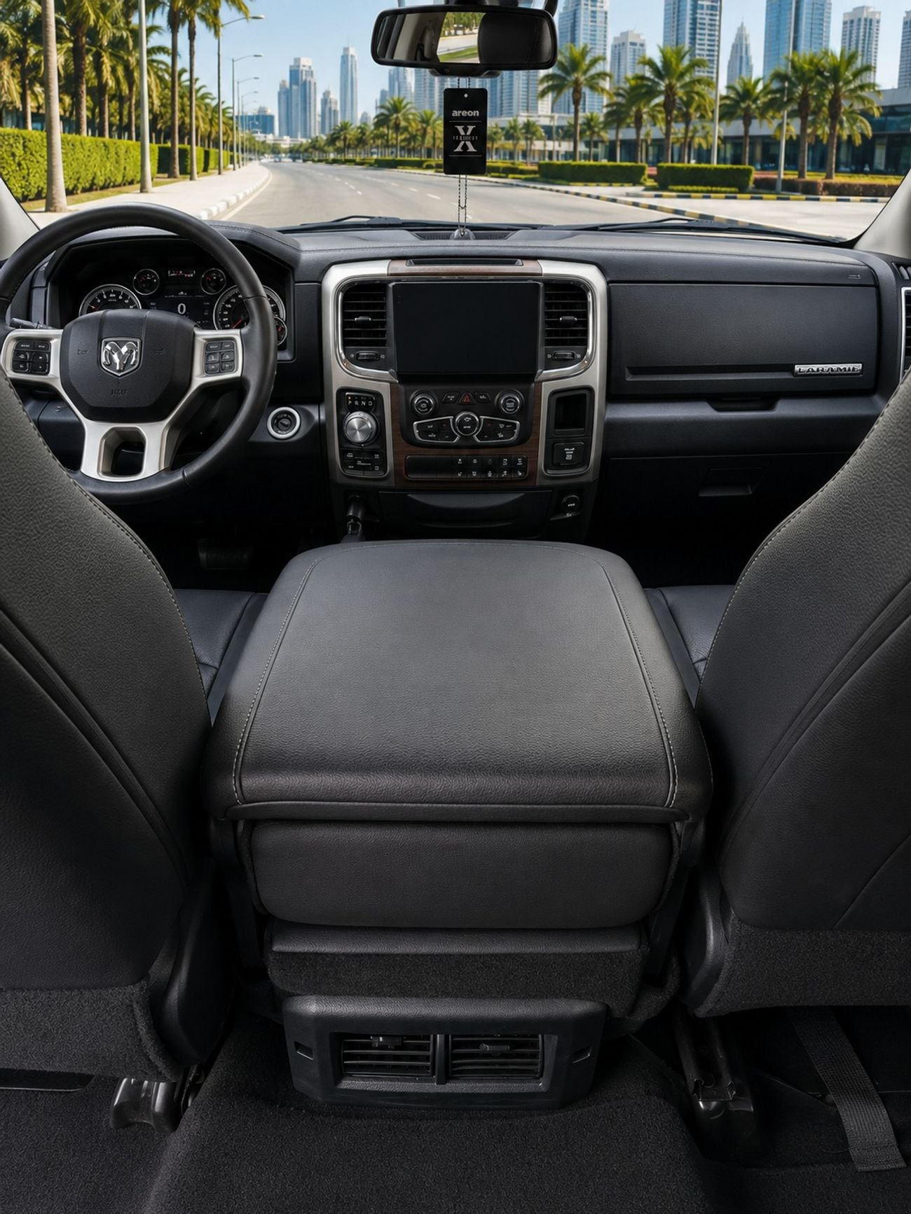 رام لارامي Laramie 1500 HEMI