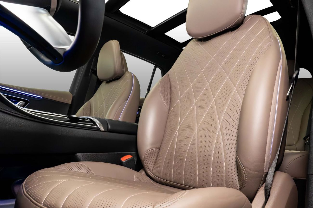 Mercedes-Benz EQE 350 SUV EMC Mercedes-benz Warranty and Service Package | 0% Downpayment | AED 3,449 P/M |