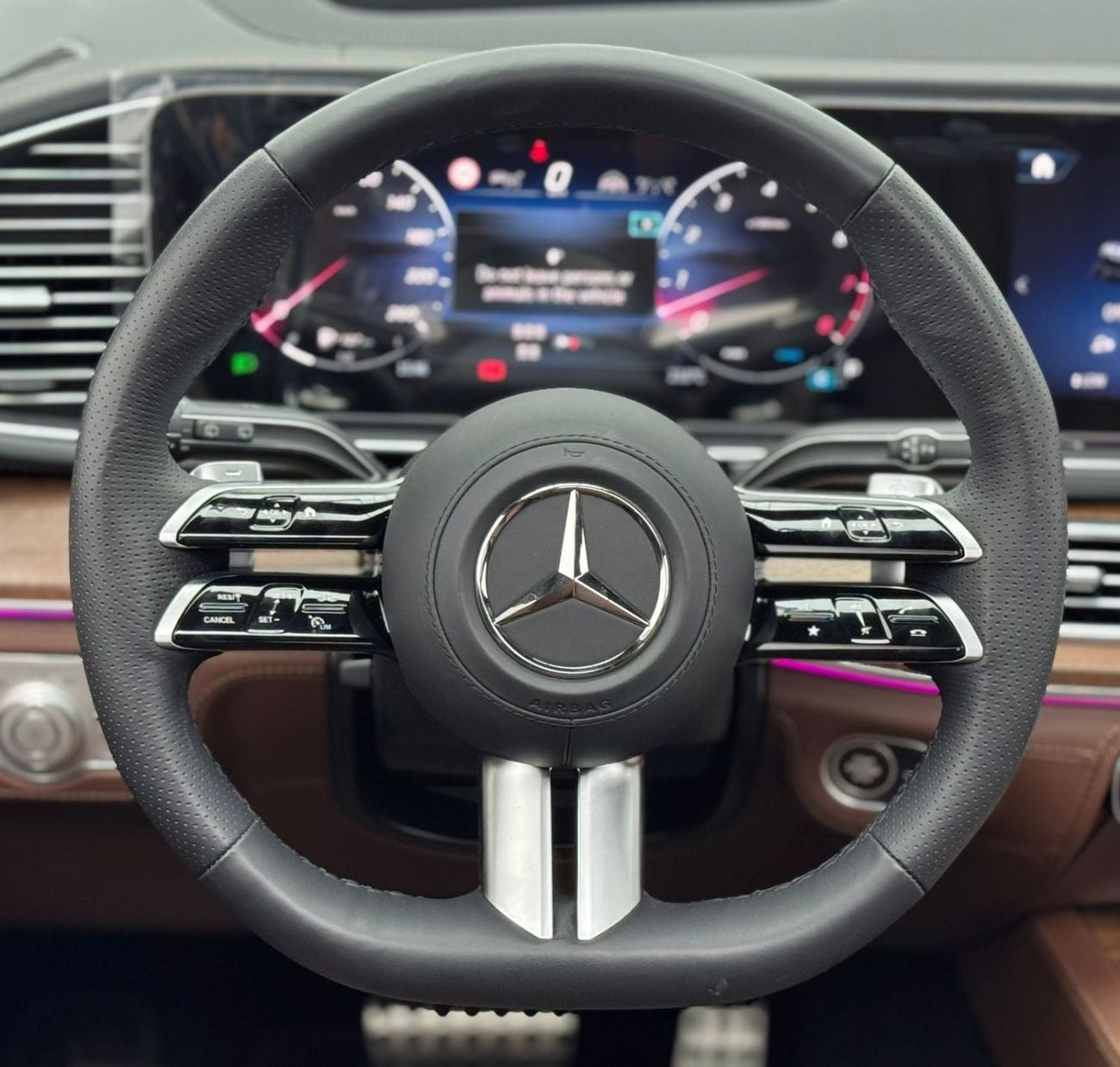 Mercedes-Benz GLS 450 2025 Mercedes-Benz GLS450 4MATIC, Mercedes Warranty, Brand New, 7 Seater, GCC