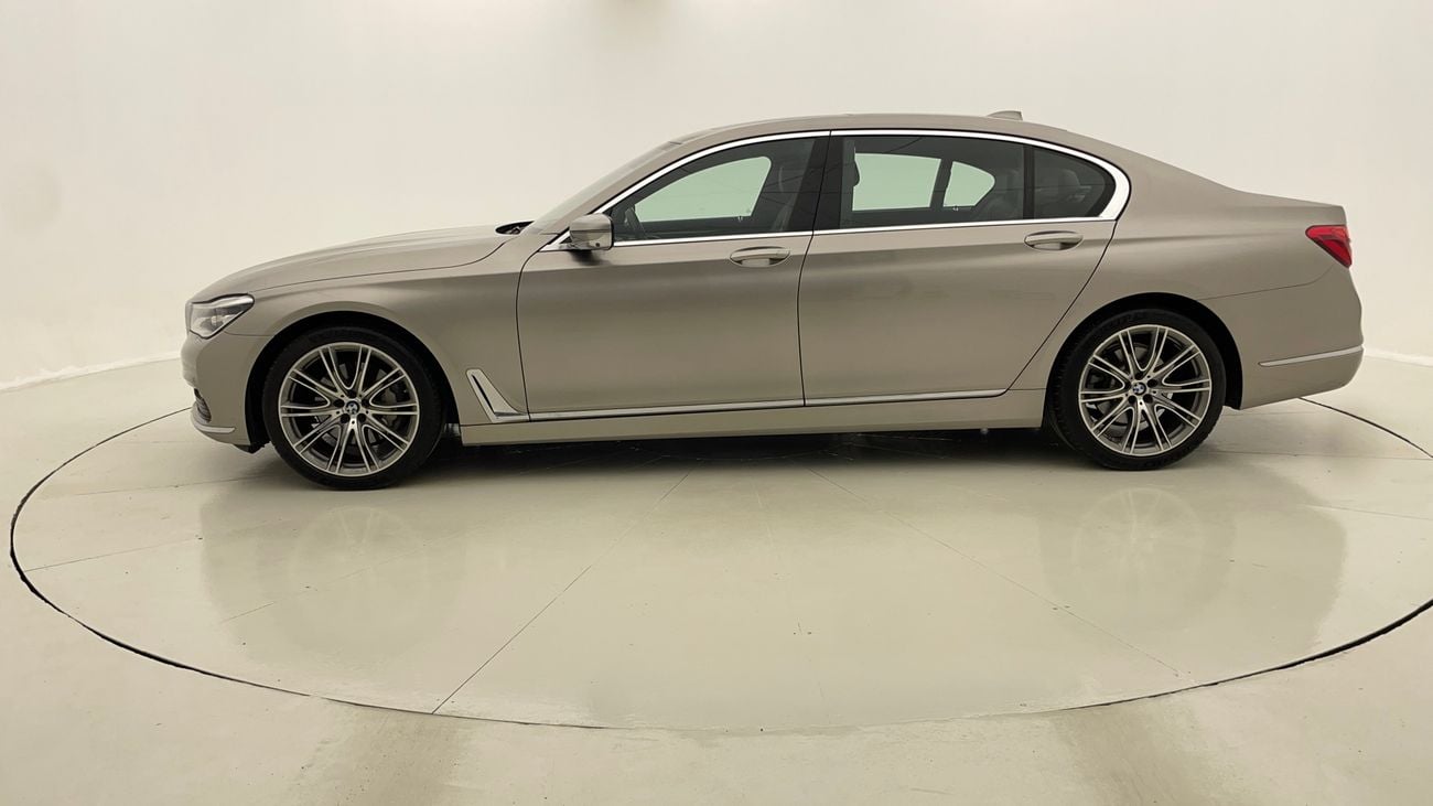 بي أم دبليو 730Li EXCLUSIVE 2 | بدون دفعة مقدمة | اختبار القيادة في المنزل