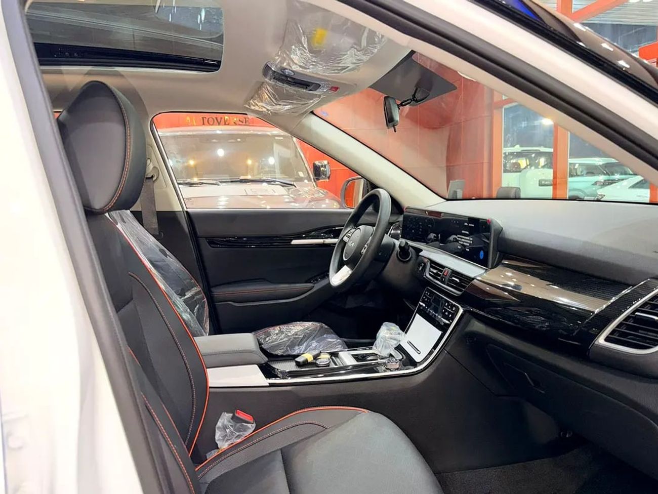 كيا سيلتوس 1.5L LUXURY COMFORT VENTILATED (WARRANTY WITH ADDITIONAL CHARGE)