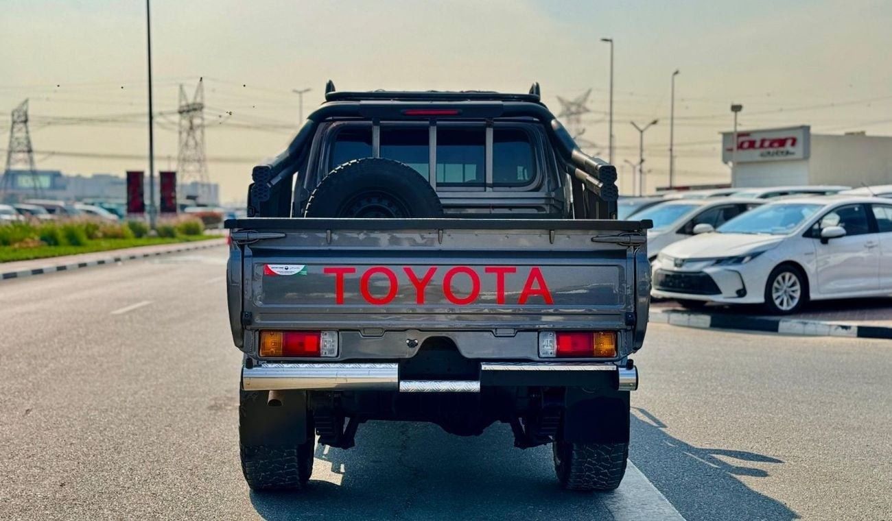 Toyota Land Cruiser Pick Up AFTER MARKET SINGLE CABIN PICKUP | RHD | 2017 | 4.5L DIESEL ENGINE  | (MT) | AIR SNORKEL