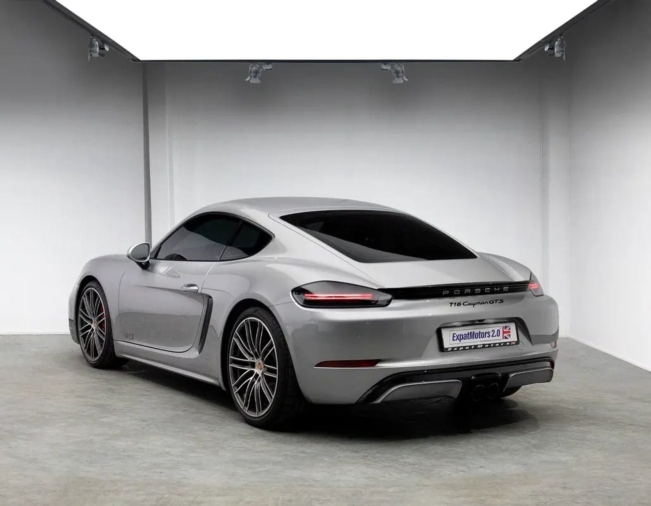 Porsche 718 Cayman GTS • Sport Chrono • FSH • GCC Spec