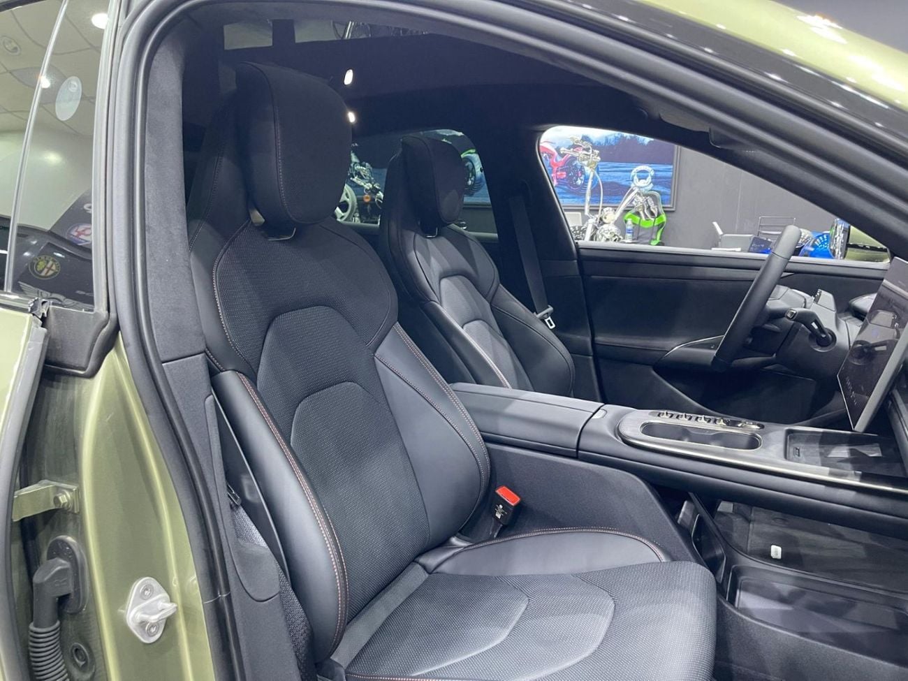 Xiaomi SU7 STD (NON GCC) Max AWD