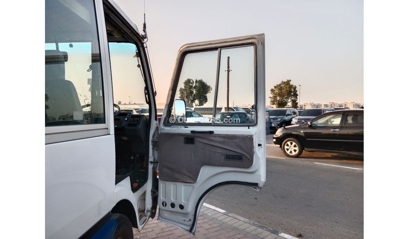 Mitsubishi Rosa MITSUBISHI ROSA BUS RIGHT HAND DRIVE(PM05903)