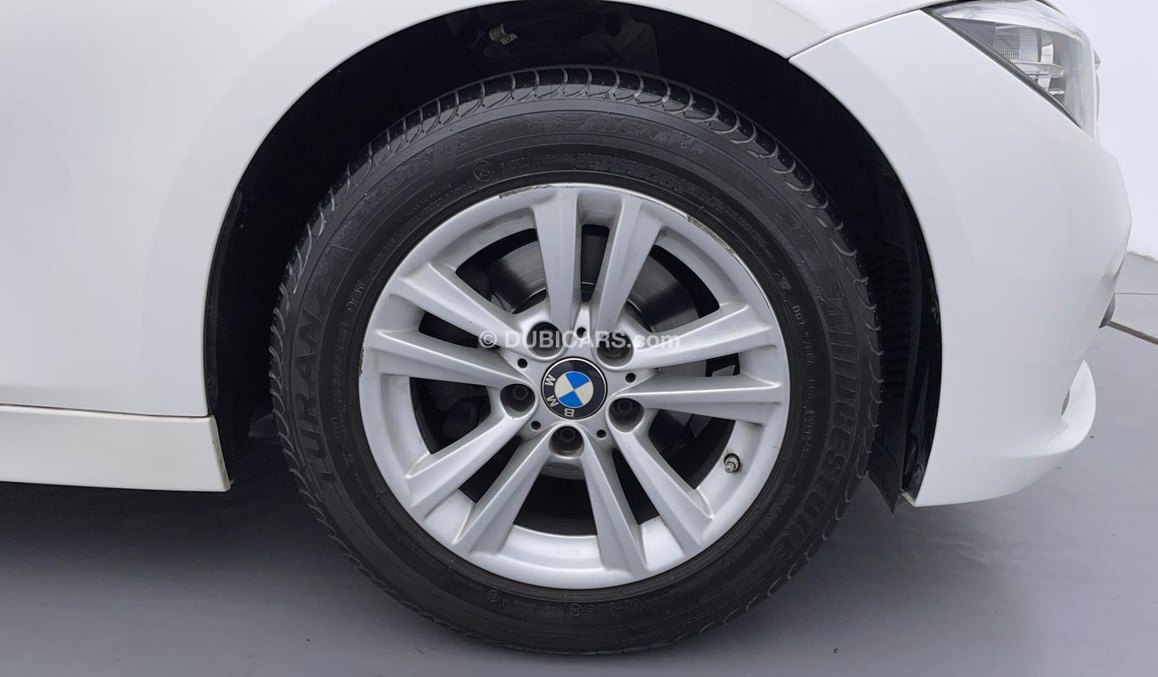 BMW 318i EXECUTIVE 1.5 | Zero Down Payment | Free Home Test Drive