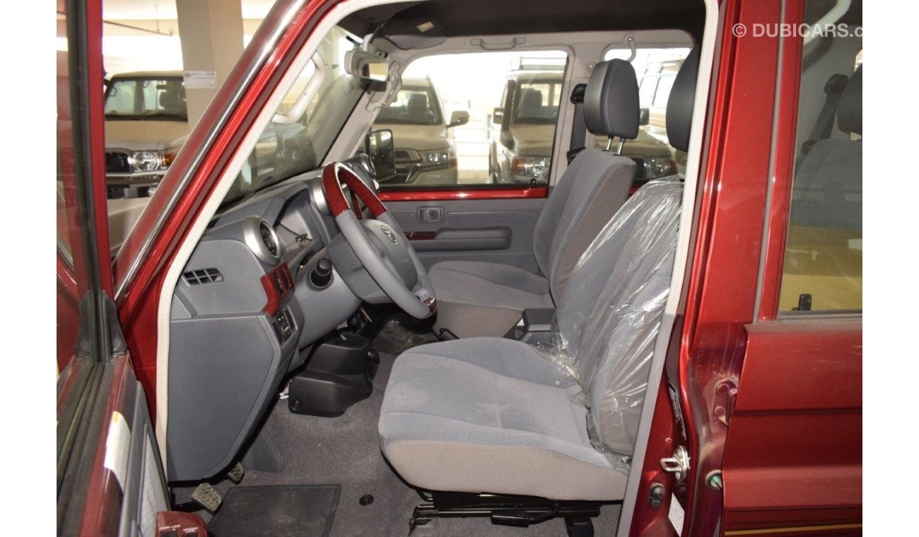 تويوتا لاند كروزر هارد توب 76  LX SPECIAL V8 4.5L TD 4WD 5 SEAT MANUAL WAGON