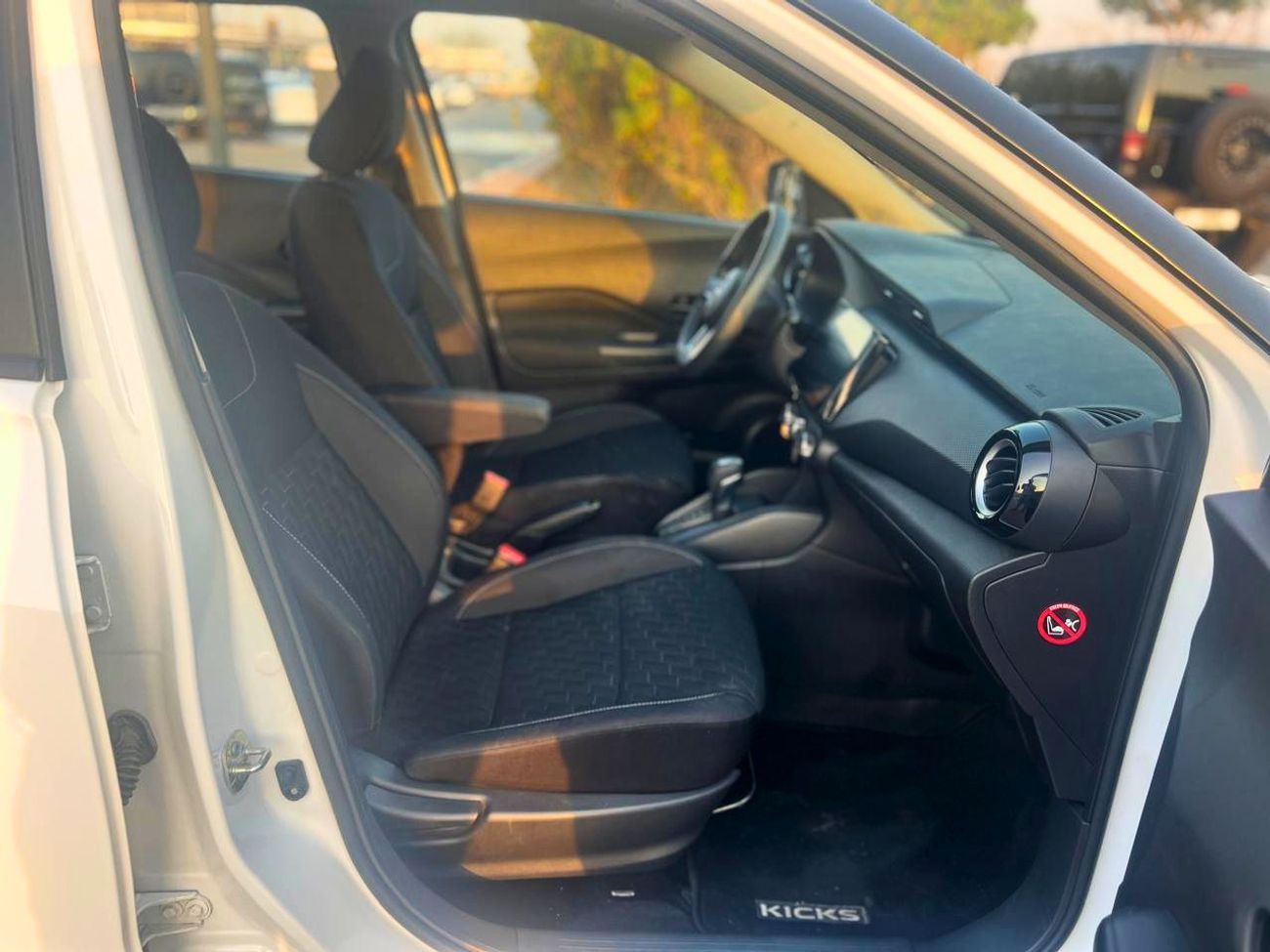 Nissan Kicks S Nissan Kicks V 2024 GCC Specs - Excellent  Condition Presenting a pristine 2024 Nissan Kicks SV, per