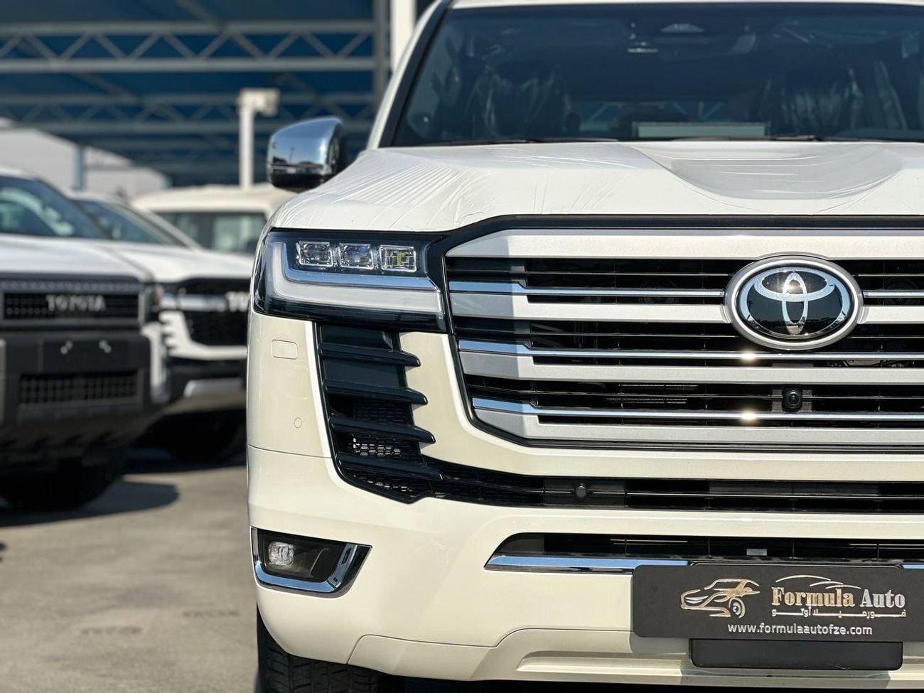 تويوتا لاند كروزر VX 3.5 لتر PTR أوتوماتيك // 2026 // كاملة المواصفات مع رادار، كاميرا 360 درجة، ذاكرة، ومقاعد مدفأة و