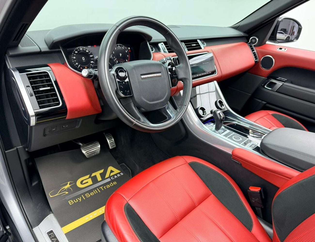 Land Rover Range Rover Sport 2020 Range Rover Sport HSE Dynamic V8, Warranty, Full Range Rover Service History, Very Low Km, GCC