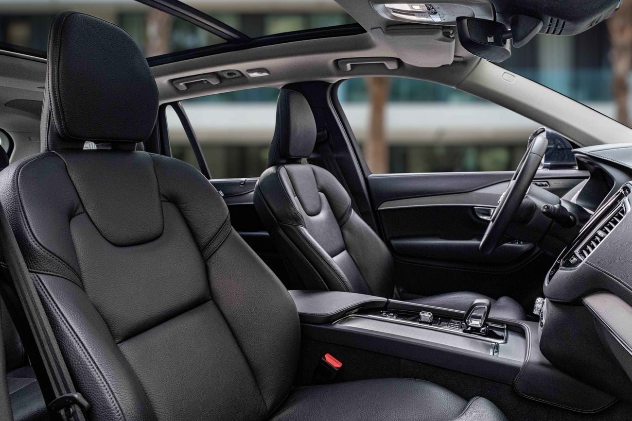 Volvo XC90 XC90 B5 Plus Bright AWD | 2,840 P.M | 0% Downpayment | Agency Warranty!