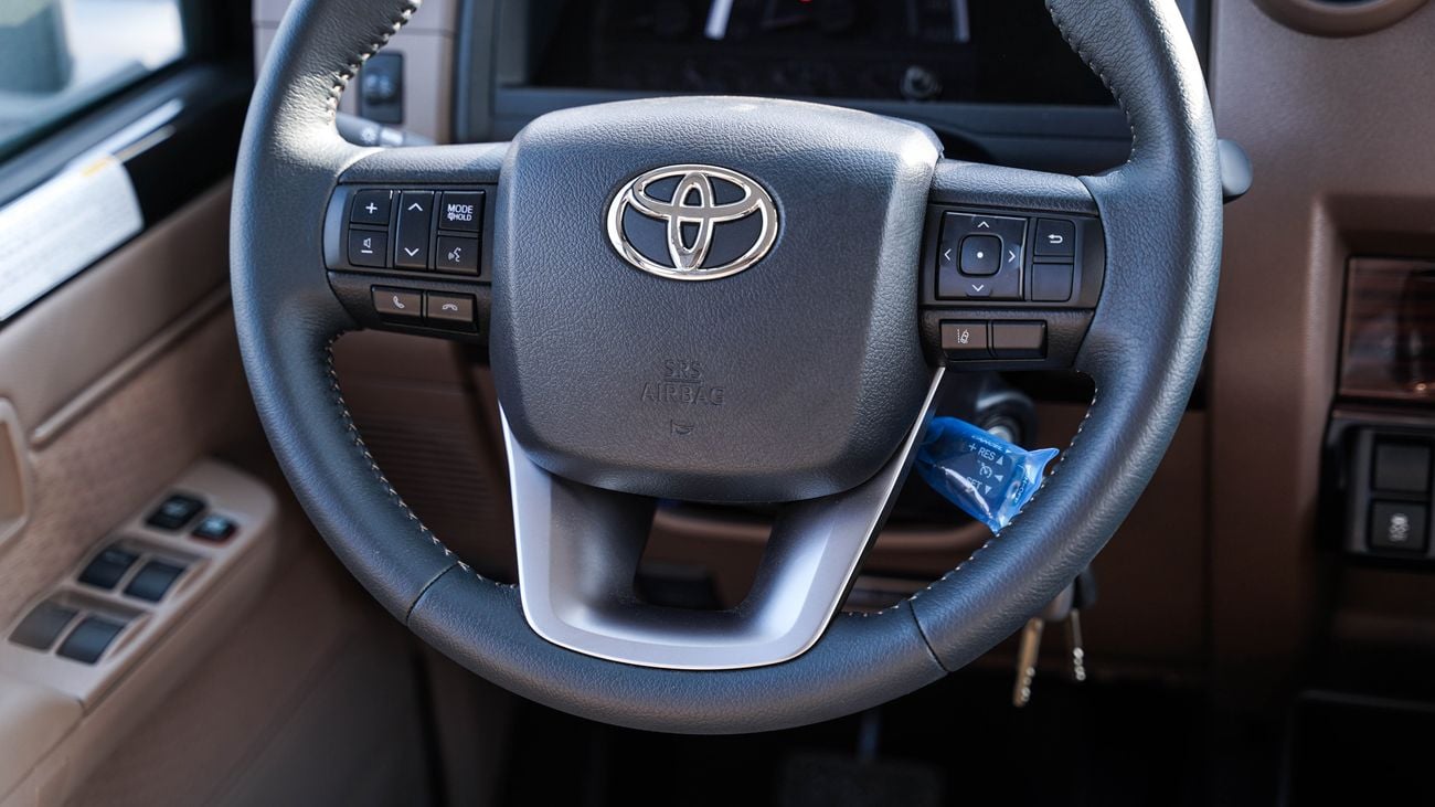 Toyota Land Cruiser 70