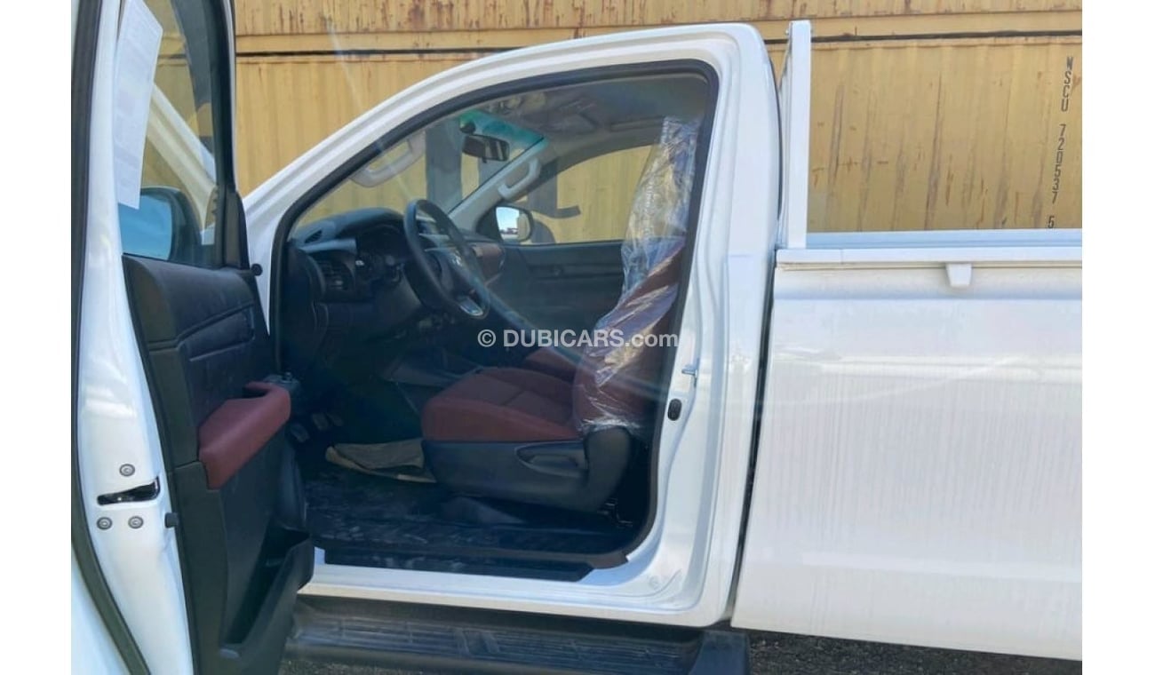 Toyota Hilux TOYOTA HILUX 2.4L DIESEL SC 4X4 M/T