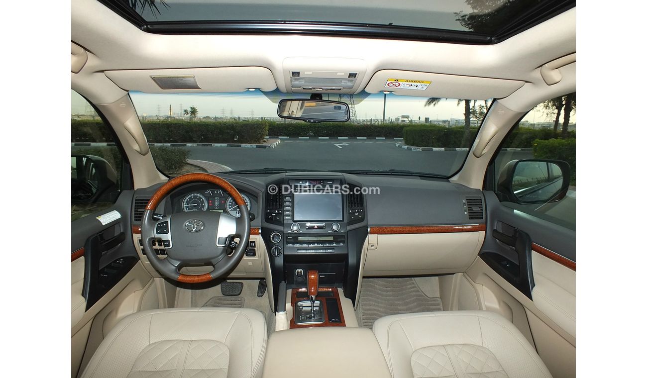 Toyota Land Cruiser GXR V6