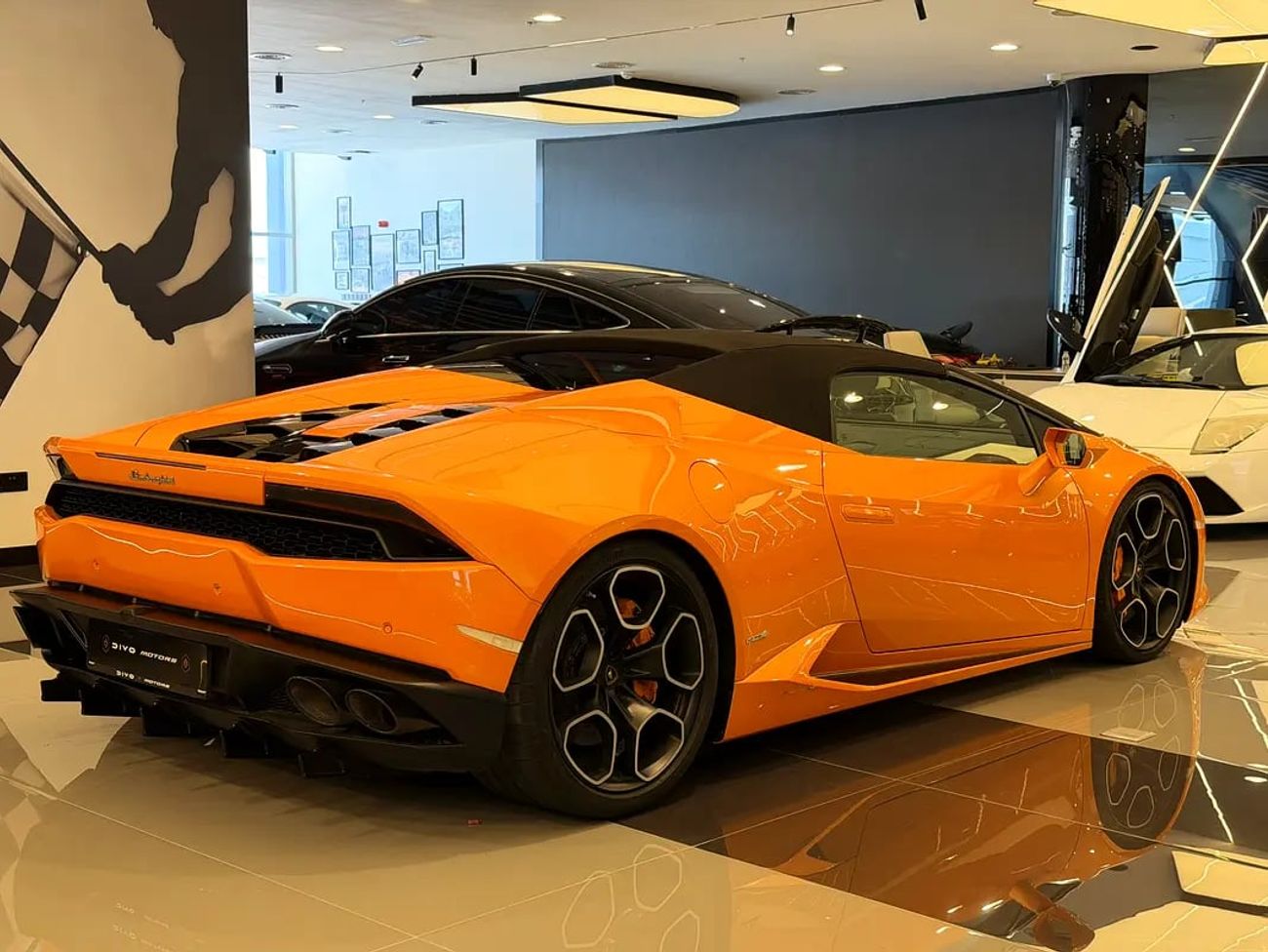 Lamborghini Huracan LP 610-4 Spyder | Japanese Specs