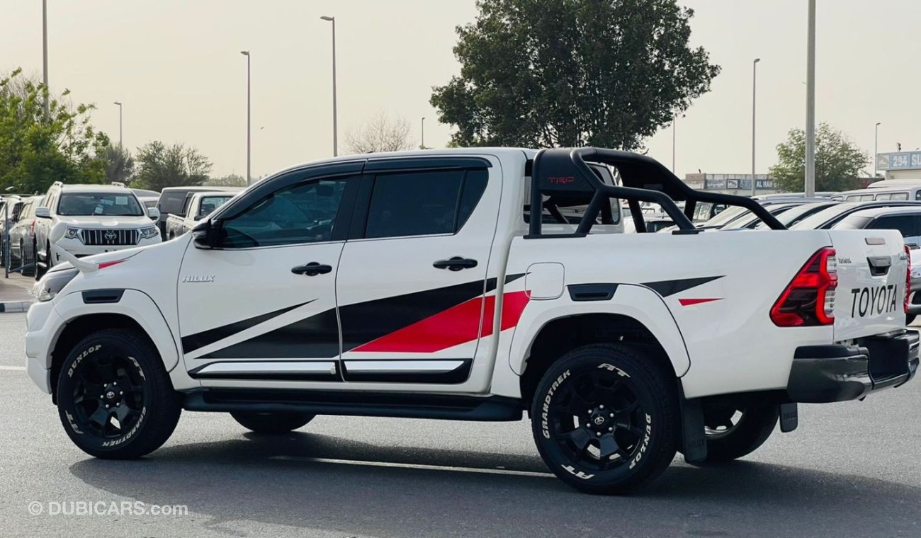 Toyota Hilux 2020 Rocco White 4CYL Diesel 4WD AT Push Start Radar & Parking Sensor [RHD] Premium Condition