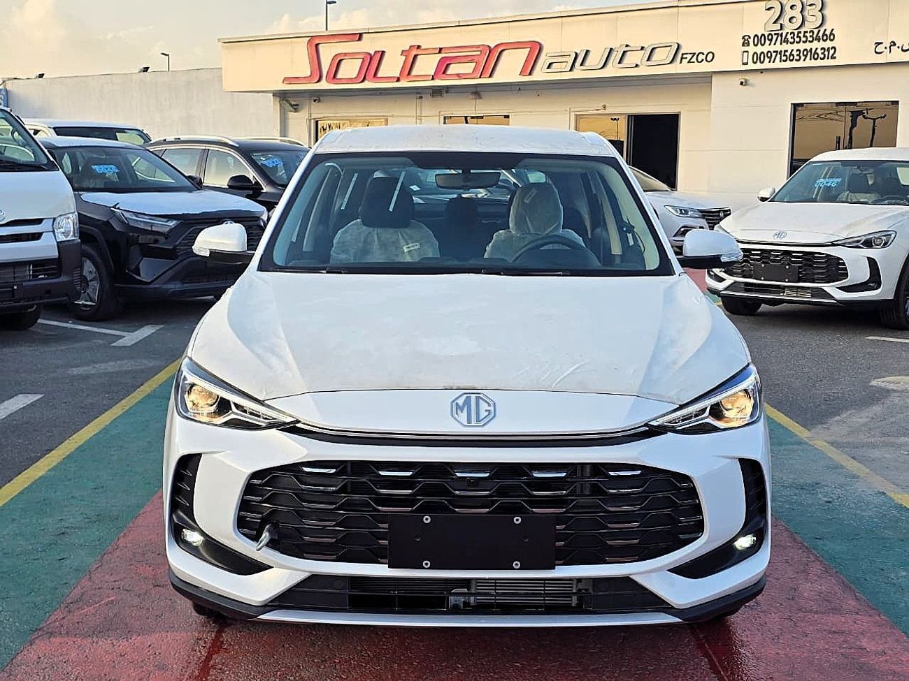 أم جي ZS MG zs New Shape 1.5l A/T comfort Silver Color 2025