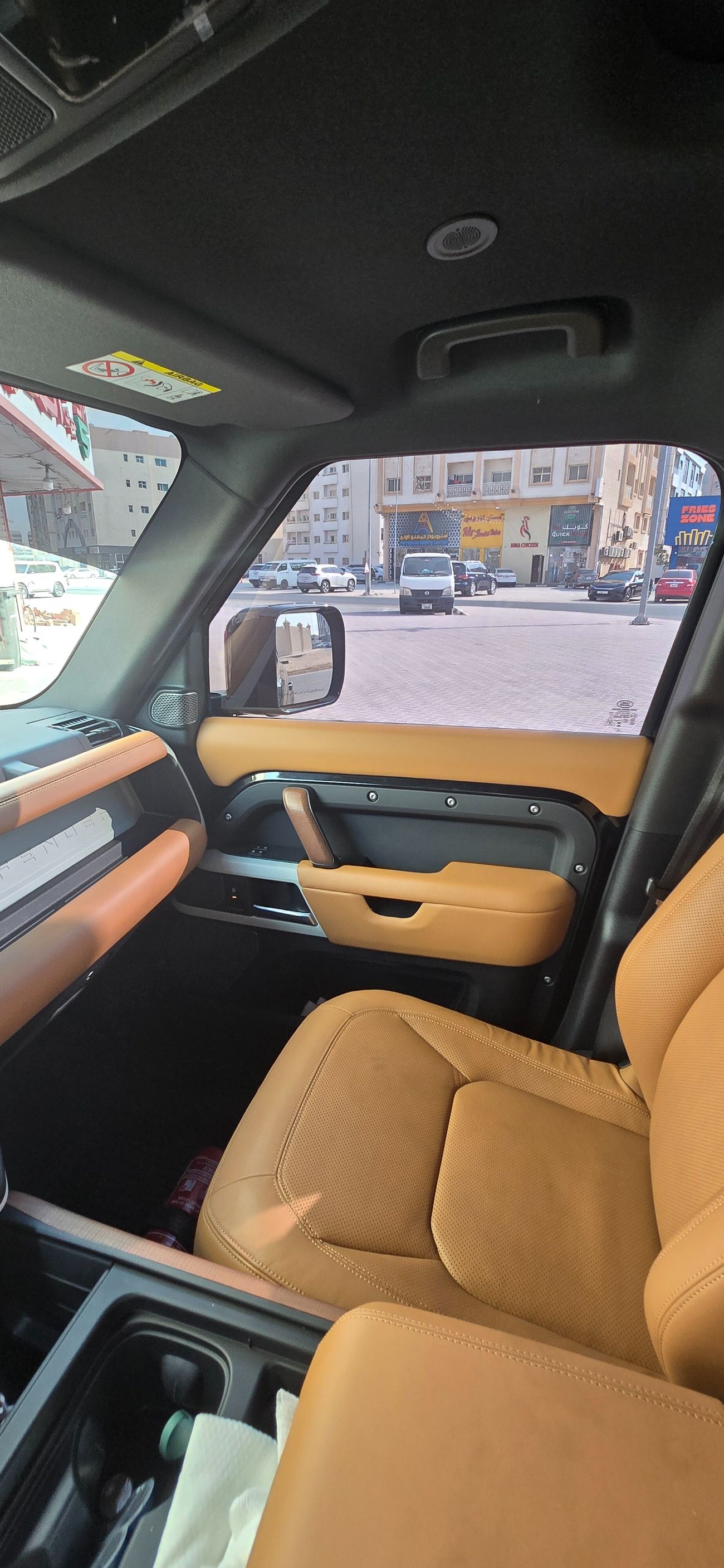 Land Rover Defender 110 X-Dynamic SE P400 3.0L