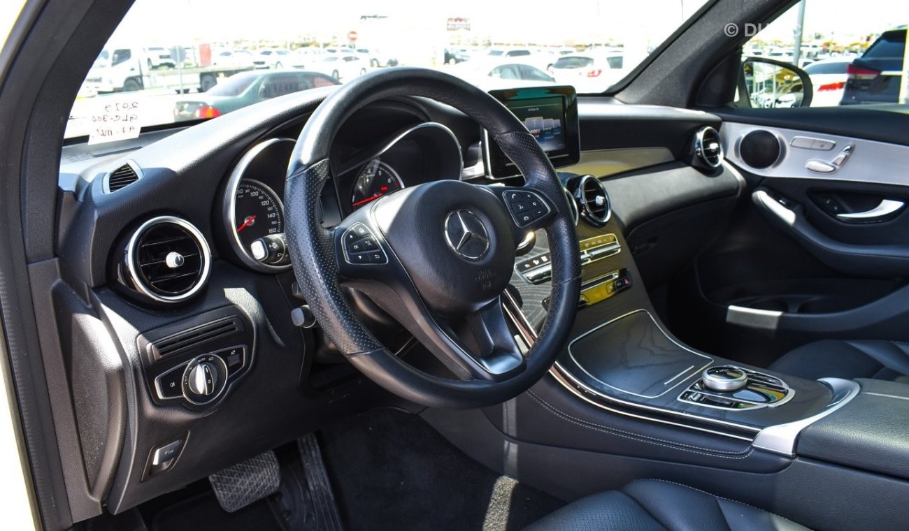 مرسيدس بنز GLC 300 American specs