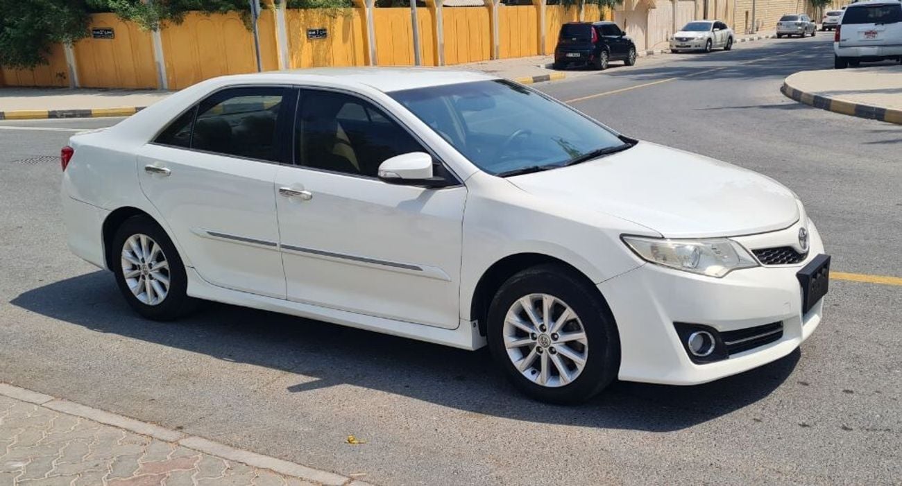 Toyota Camry TOYOTA CAMRY SE GCC 2012