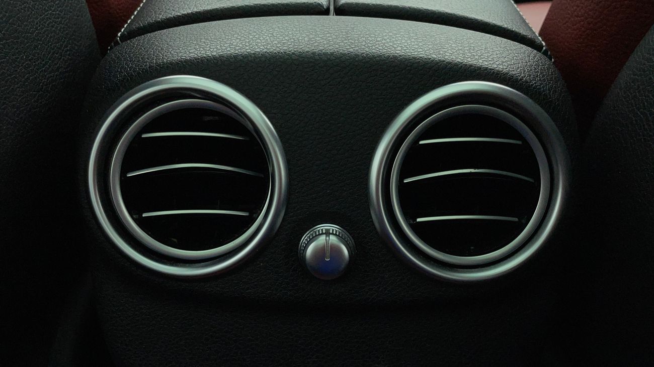 Mercedes-Benz C 200 AMG SPORT PACKAGE 2 | Zero Down Payment | Free Home Test Drive