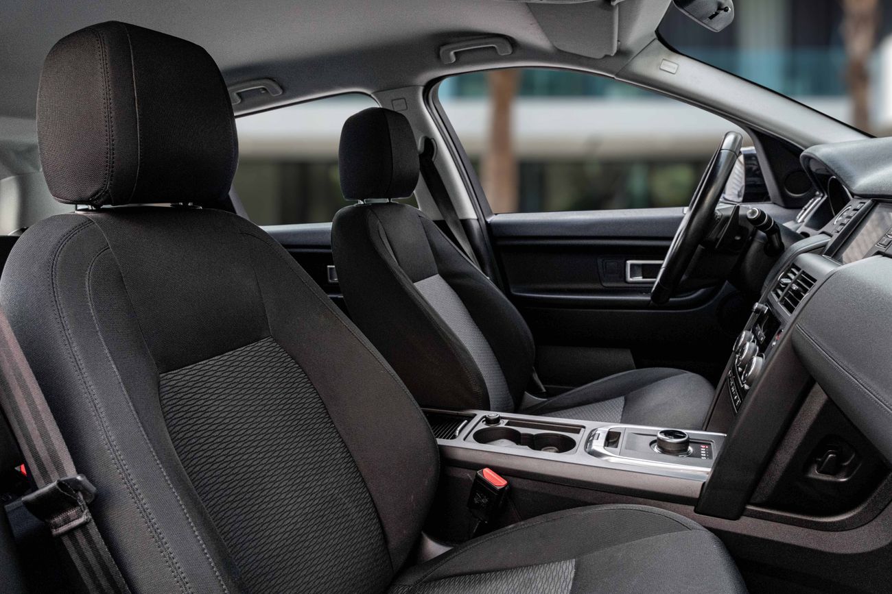 Land Rover Discovery Sport Discovery Sport | 1,371 P.M | 0% Downpayment | Agency History | Warranty | Pristine!