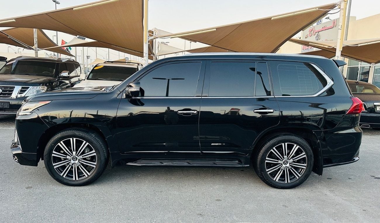 Lexus LX 570 