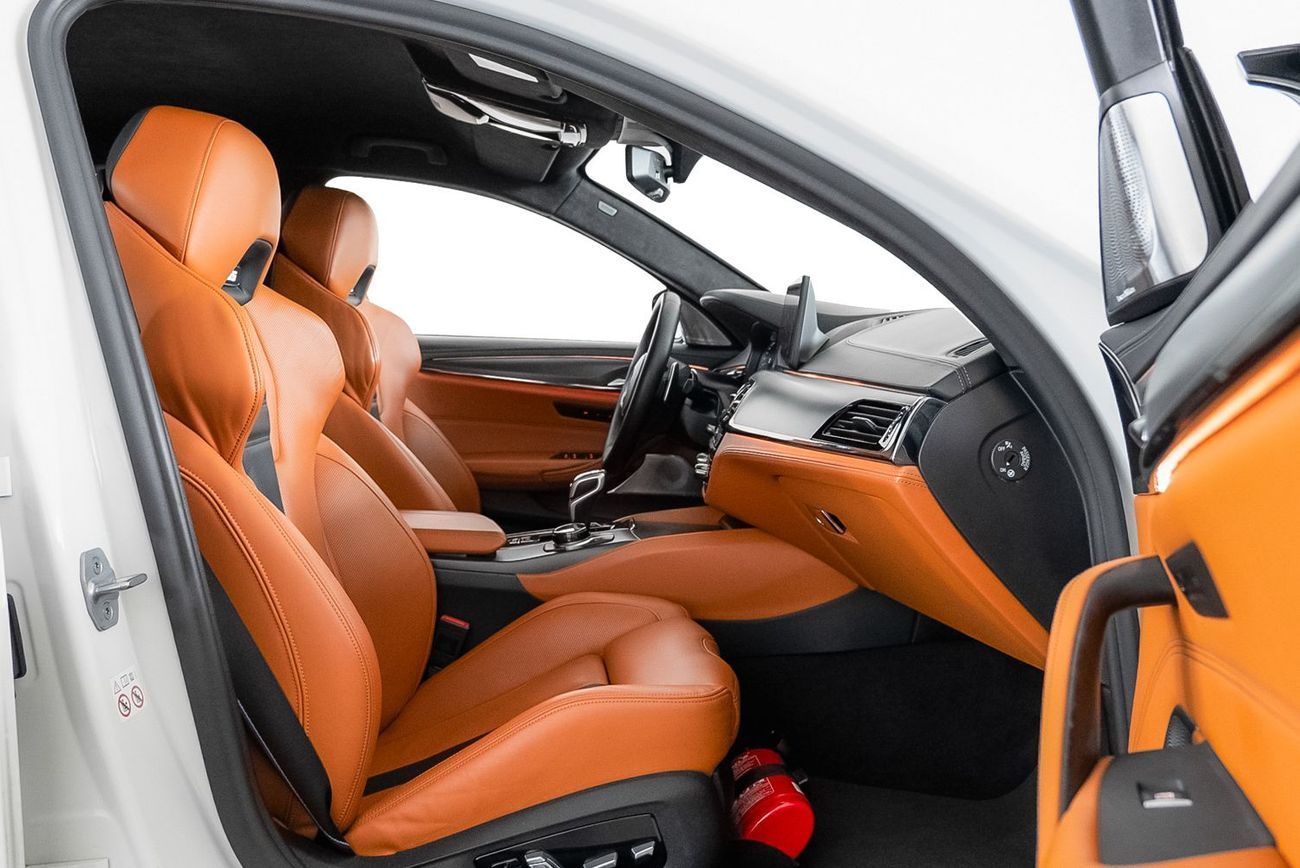 BMW M5 Competition 4.4L (617 HP)