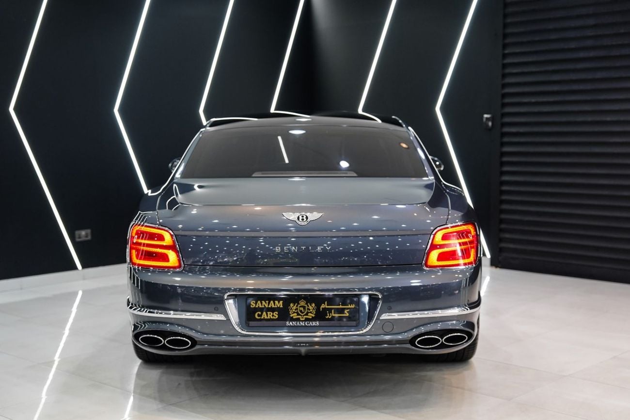بنتلي فلاينج سبور V8 2021 Bentley Continental Flying Spur V8, Touring Specification, Picnic Tables, GCC Spec!!